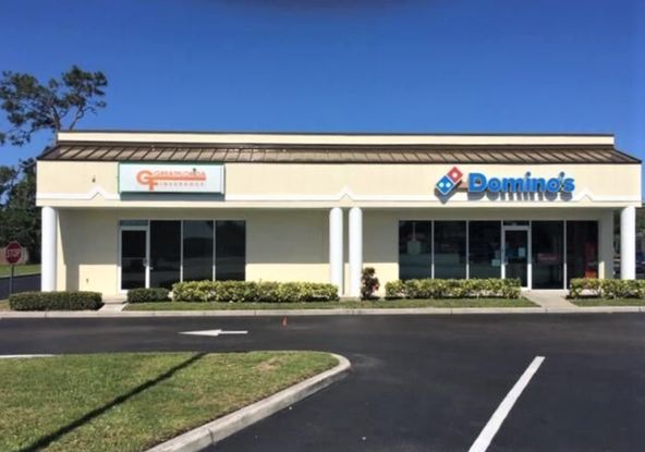 Emerald Plaza: 925 N Courtenay Pkwy, Merritt Island, FL 32953
